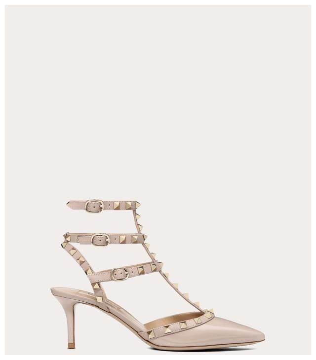 高跟鞋|满身都是铆钉的奢侈品高跟鞋，华伦天奴靠出众博眼球，性感度极高