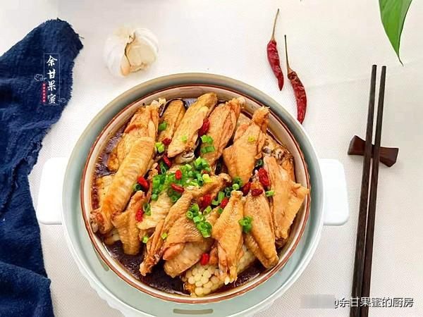 腌制|立秋后常做这道菜，食材加粉腌制，同玉米蒸熟上桌，鲜美不上火