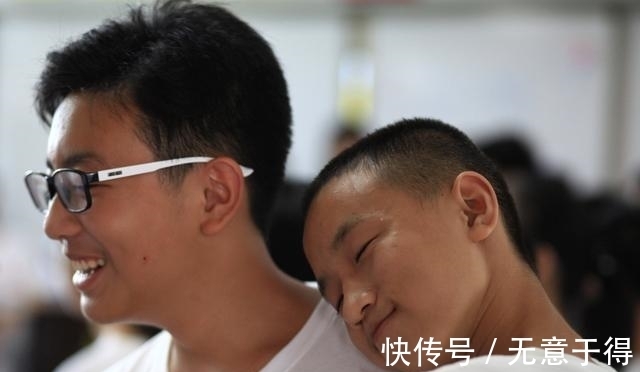 张大妈|"妈,你要死了没?我只有7天丧假",儿子的话,令母亲含泪而终