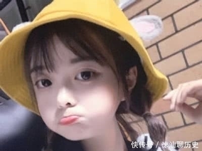 马尾|初中女生注意啦,“低马尾”已经过时,现在“韩式马尾”嗨翻全场!