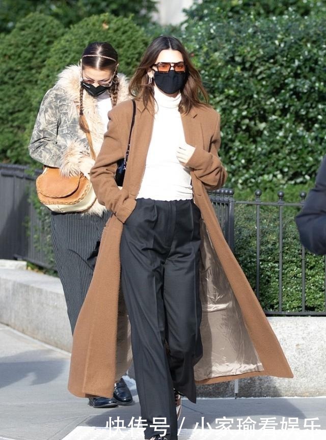 白色高领打底衫穿对了真不丑,叠穿了解一下,优雅新潮还精致