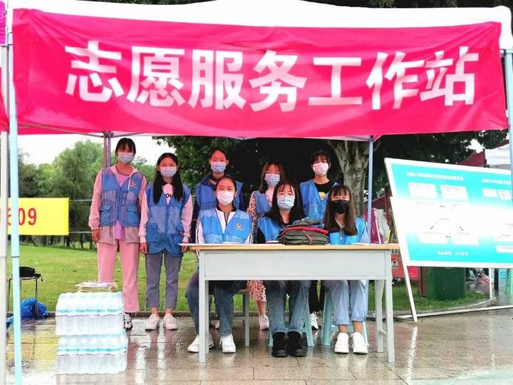 齐鲁壹点|微雨助兴入学忙，聊城大学2021级新生今迎开学