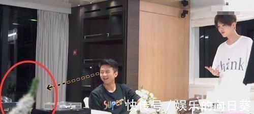 鹿晗被節(jié)目組逼瘋，不能洗手直接用褲衩擦臉，畫面不忍直視