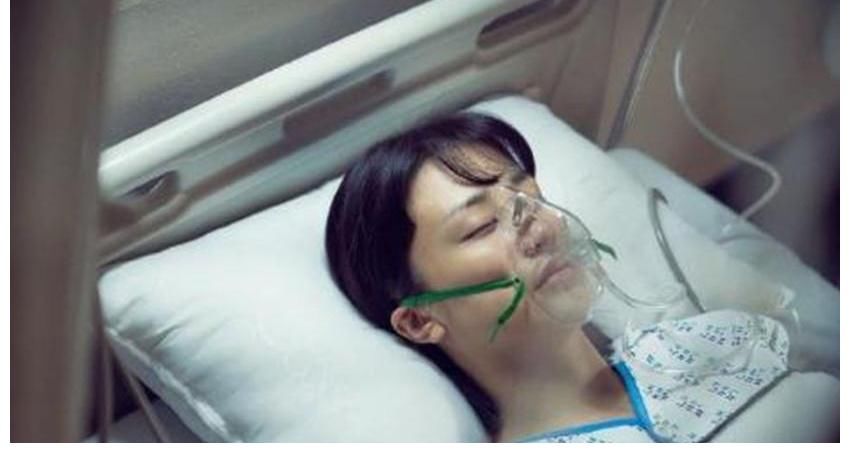 拍到一半就下车,戏份还没女三多,这女主当的真憋屈