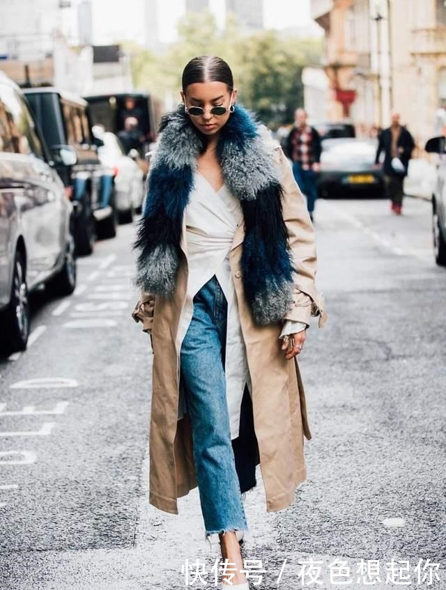 系法|喜欢穿大衣的女人,围巾建议这些“时髦系法”,脸都偷偷小一圈