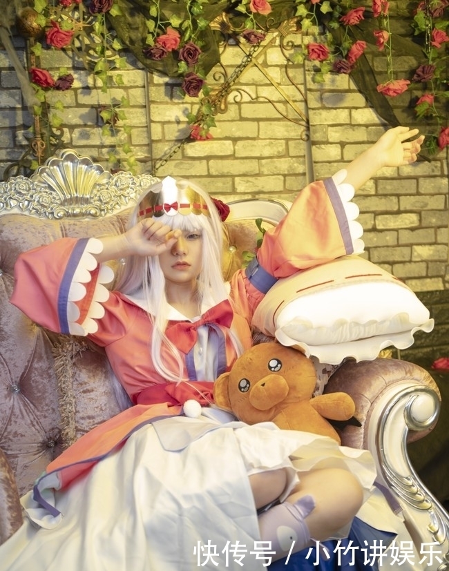 在魔王城说晚安——栖夜莉丝公主 cosplay