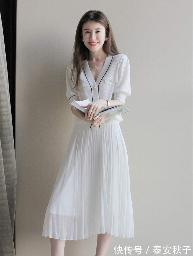 小姐姐|今夏“对襟衫”这样穿：才够气质！