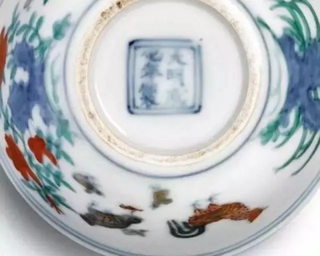 苏富比$成化瓷器被誉为稀世珍品,它究竟有何魅力