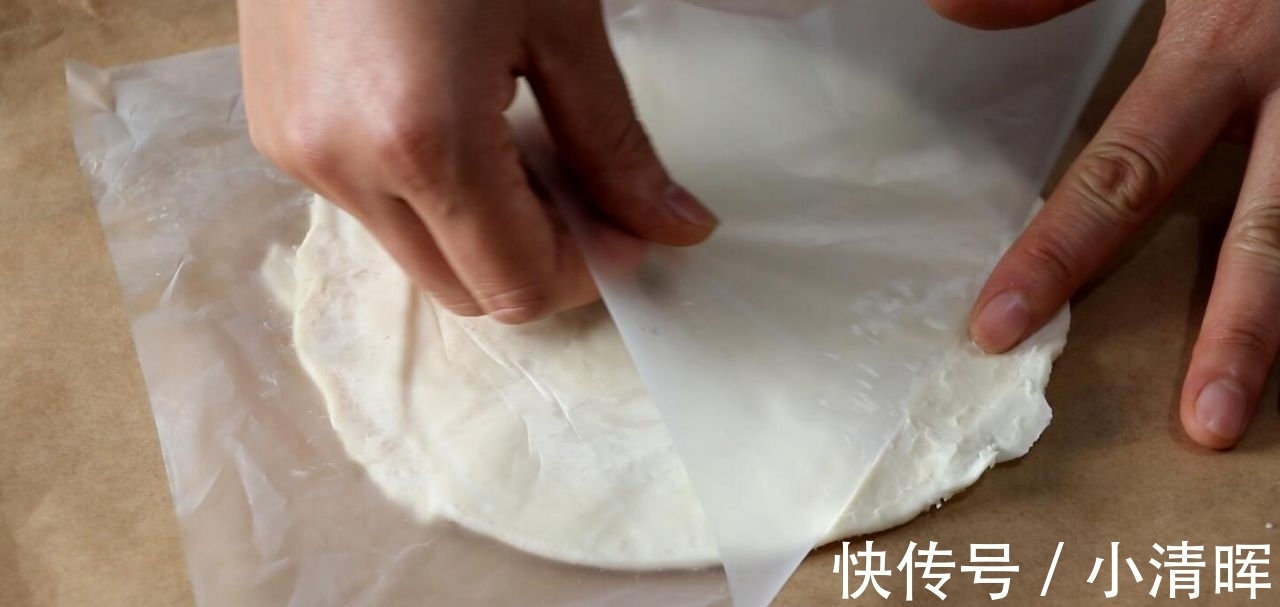 飞饼皮|不用揉面,不需要发面,不用做酥皮,教你懒人酥皮蛋糕的做法