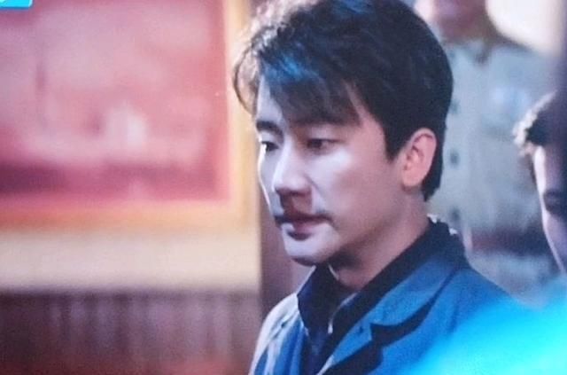 瞄准|《瞄准》更名为《有多少人因苏文谦而死》会不会更贴切？网友……