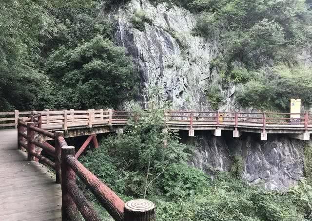 刘邦|同样是占据巴蜀之地，刘邦之后却无人靠此地兴起，与这场地震有关