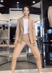 |搞笑GIF:这群臭小子坏得很