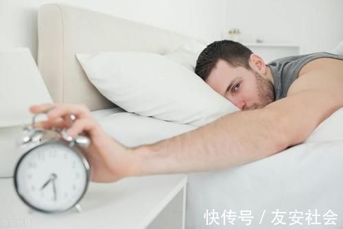 睡眠质量|晚上坚持这4件小事，让你睡觉也在燃脂，有效瘦全身