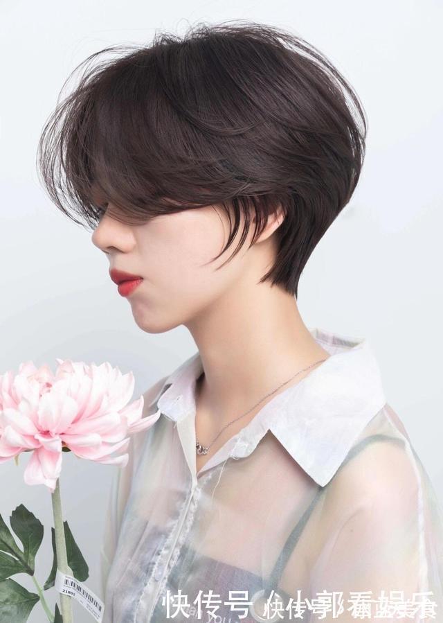 女性|新时尚短发20款,蓬松立体颜值高,最适合这三种人,有你吗