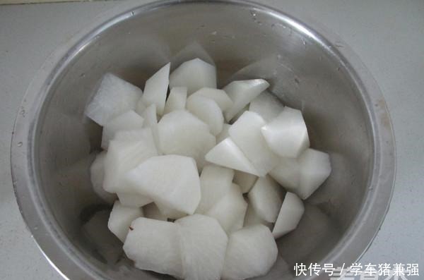 胃经常反酸胀气,隔三差五吃1次它,养胃促消化,胃病悄悄修复