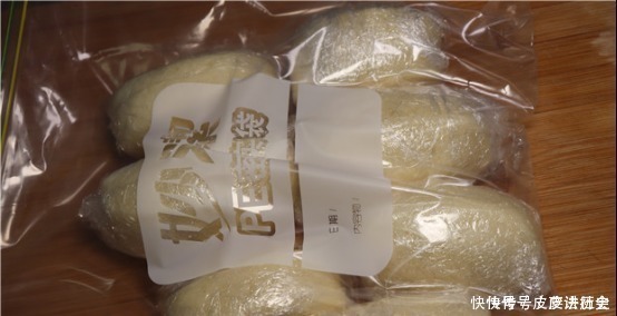 馒头保存别只会放冰箱了，教你一招，放1个月一样不发霉、不干硬