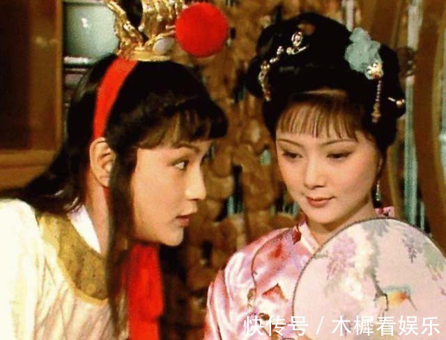 林黛玉@《红楼梦》里,黛玉唯一一次出手,却“唤”不醒贾宝玉