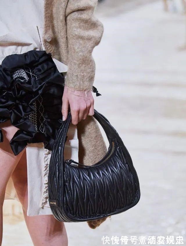 mini 今年最时髦,有个性的包包!今年最时髦,有个性的包包!