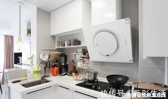 一居室|看腻了北欧风,43㎡一居室靠超美配色做到了优雅高级!