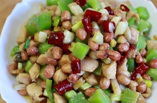 开胃又解馋的特色菜，简单易做，超好吃巨下饭，家人绝对都喜欢！