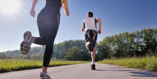 下降|血压高的人:这4类食物别碰,坚持3个事情,不出2月,血压往下降