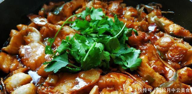 爸妈|超下饭的东北菜,学会了过节给爸妈露一手