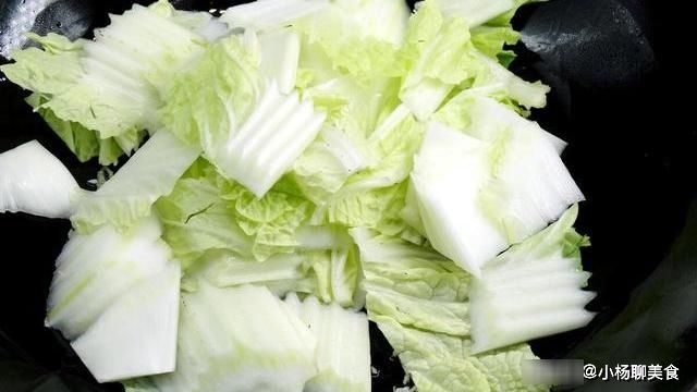 白菜|做醋溜白菜，什么时候放醋很重要，掌握2个时间，比大厨做的好吃