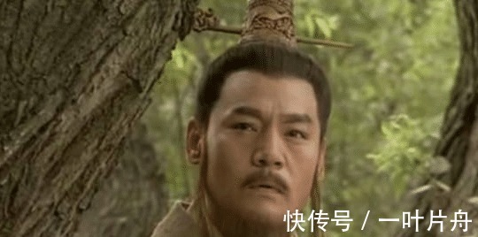 笑傲江湖$他是笑傲江湖中唯一练对葵花宝典的人,名震江湖,不是东方不败!