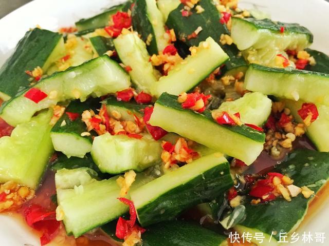吃了半辈子黄瓜,这个做法百吃不腻,开胃又下饭,一日三餐都适合