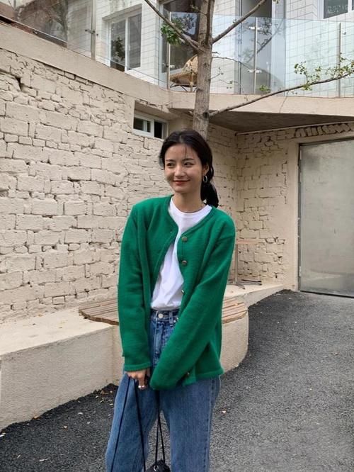 总愁穿衣没灵感?韩系穿搭了解一下，温柔与时髦并存！