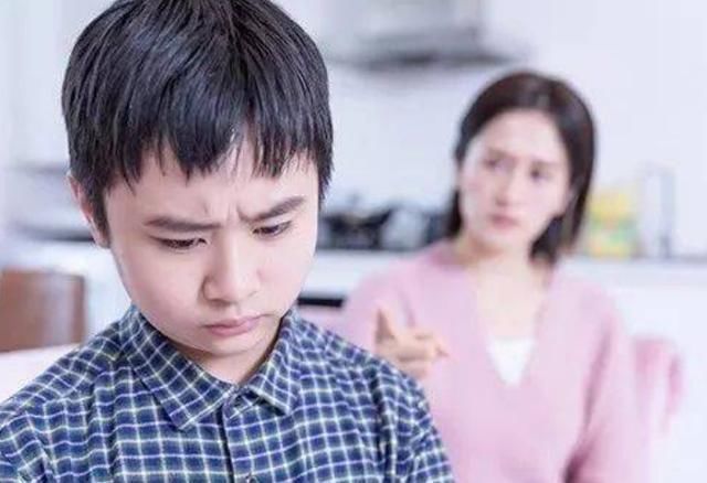 孩子|李玫瑾当孩子学会顶嘴时,家长多说3句话,孩子以后会来感激你