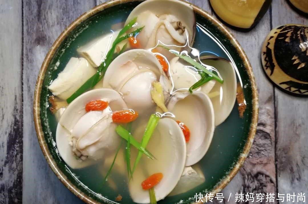 成就|青蛾,不需要复杂的做法,就能成就天下第一鲜的美名