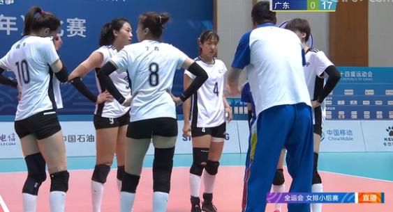 辽宁女排|三局完胜仍出局，山东女排和中国女排同病相怜，辽沪两队是赢家吗