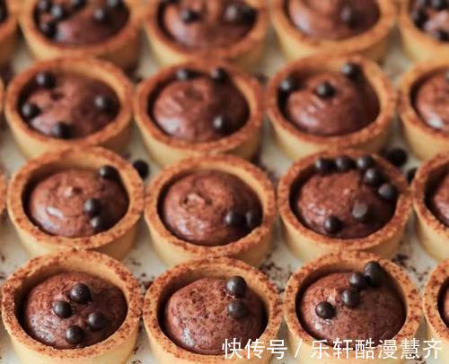 烘培|巧克力灌心爆浆曲奇,新手烘培,做法简单,一口一个停不下来