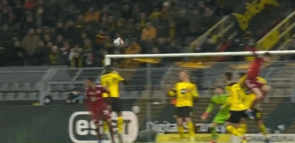 哈蘭德|德甲-萊萬雙響哈蘭德破門拜仁3-2滅多特領(lǐng)先4分