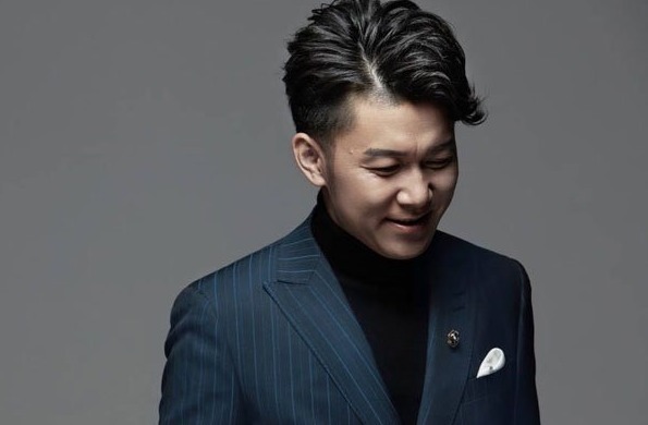 创作&中国“最倒霉”的歌手,写一首红一首,然而自己唱一回黄一回