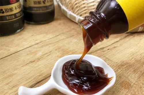 胡椒粉，鸡精和味精哪个对身体伤害大？为了家人健康，不妨看一看