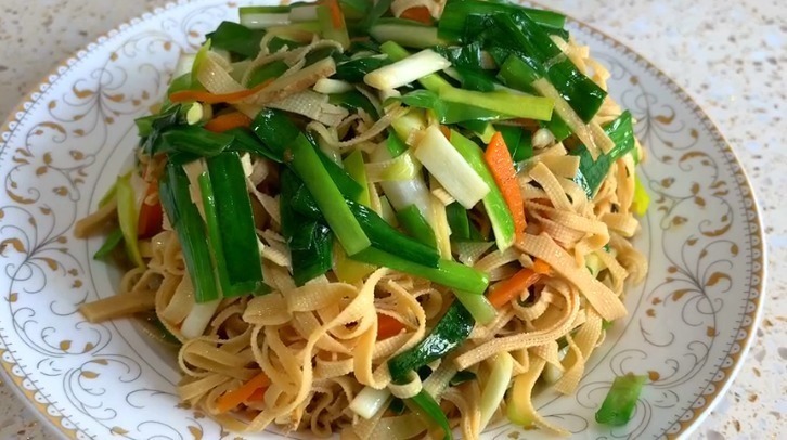 土豆丝|我家三餐是这样吃的，4菜一汤18元，家人喜欢