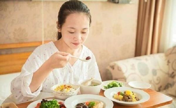 产科医生|哺乳期,宝妈可以吃无花果下奶吗?5种食物,吃一口涨奶600ml