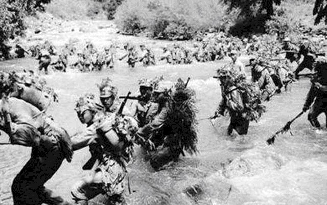 被捕|“不倒翁”军阀对抗王牌师团，七天七夜创奇迹，意外被捕却成卖国贼