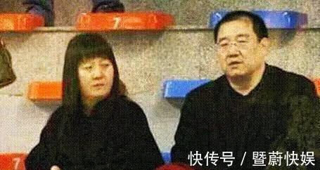 冰球@同为英达的儿子,一个年薪98万为国争光,一个31岁成“反面教材”