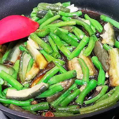 肉绍|茄子烩四季豆