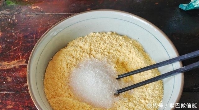 口感|做玉米面馒头，掌握2个秘诀，香甜松软，比纯面粉更好吃
