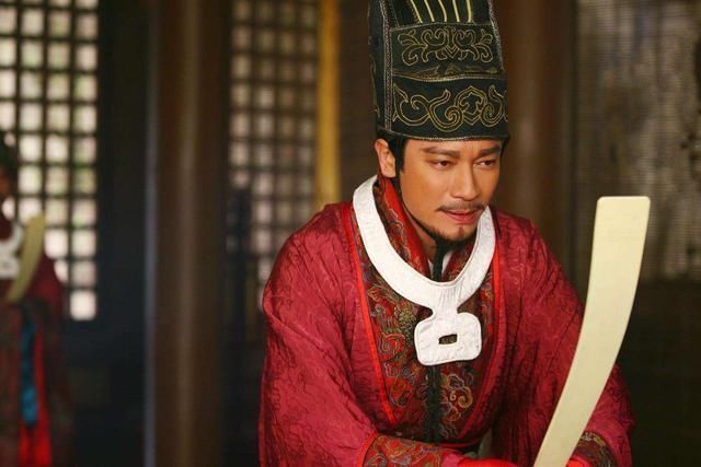 不了|岳飞被冤杀时，为何10万岳家军无人敢反抗，不是不敢，而是救不了！