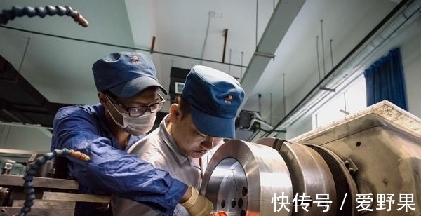 台积电|国产原材料巨头崛起，能卡台积电5nm生产线，痛击美技术霸权