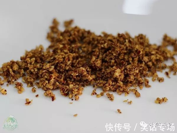 没有烤箱怎么做蛋糕4种方法电饭煲、微波炉、平底锅和蒸蛋糕