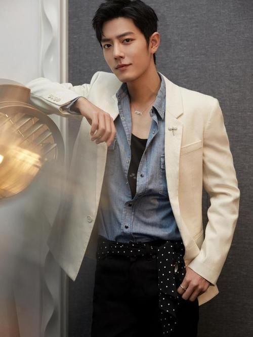 肖战|六位歌手加盟《东方卫视》中秋晚会,肖战在网传名单中,值得期待