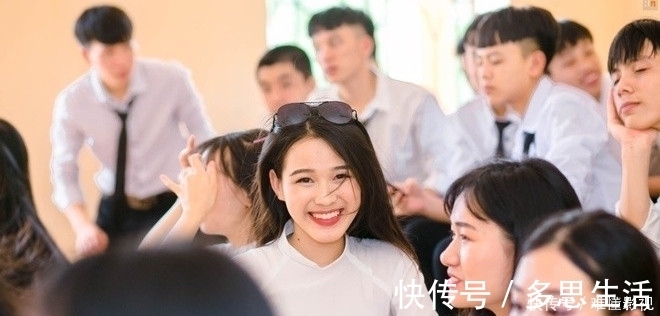 2020年越南小姐冠军揭晓，19岁农村女孩夺冠，参赛是为了赚钱！