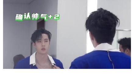 撩人|王一博無袖T太撩人了，隨便一扭都好好看啊，王一博最帥！