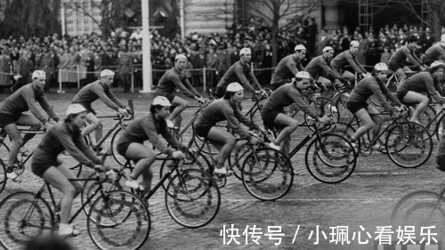 五一|老照片：1958年五一劳动节 莫斯科红场的盛大庆祝活动